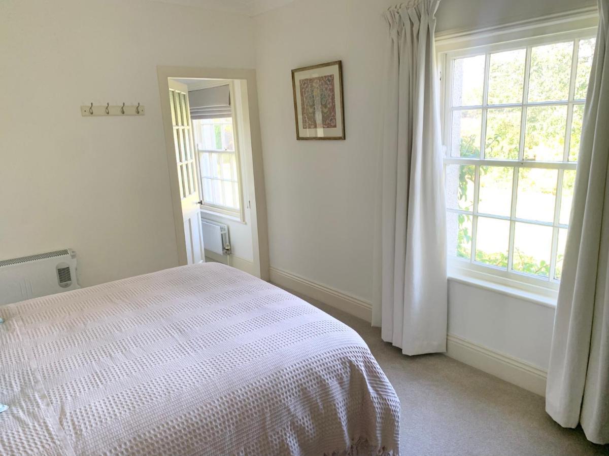 Dalton House Bed And Breakfast Екстериор снимка