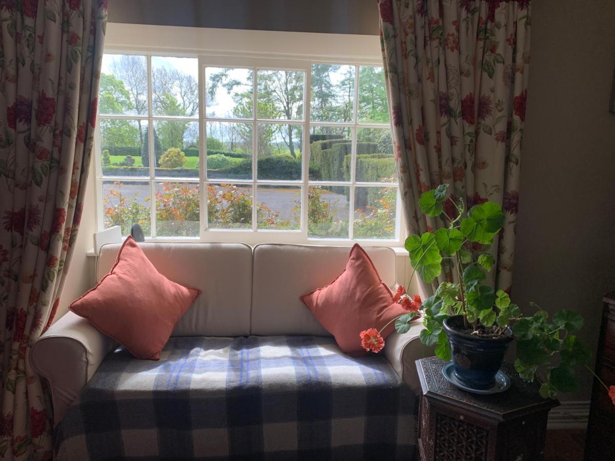 Dalton House Bed And Breakfast Екстериор снимка